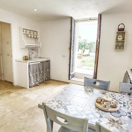 Masseria Verbena Farm stay *